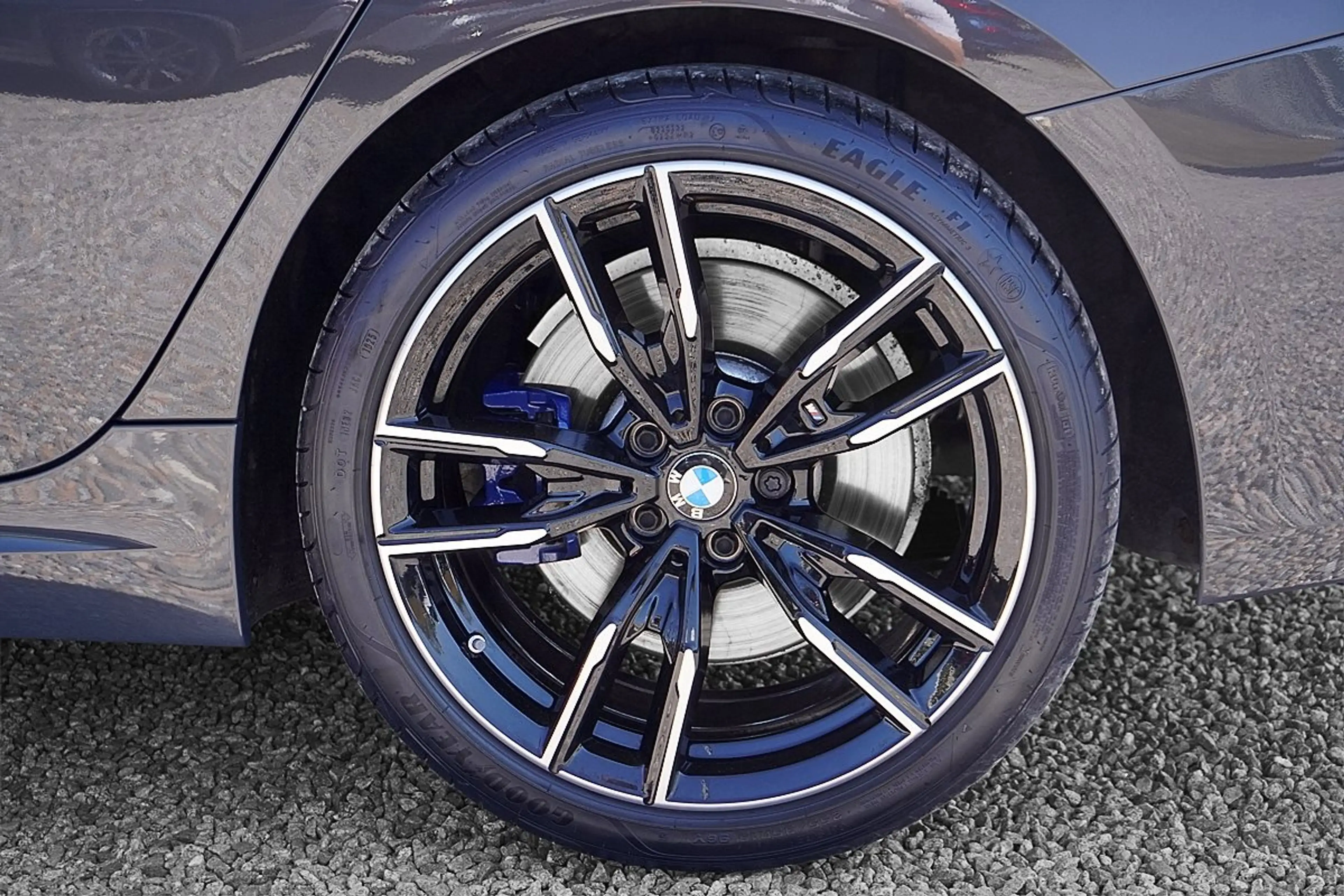 BMW 340 M340i xDrive Touring — photo 2