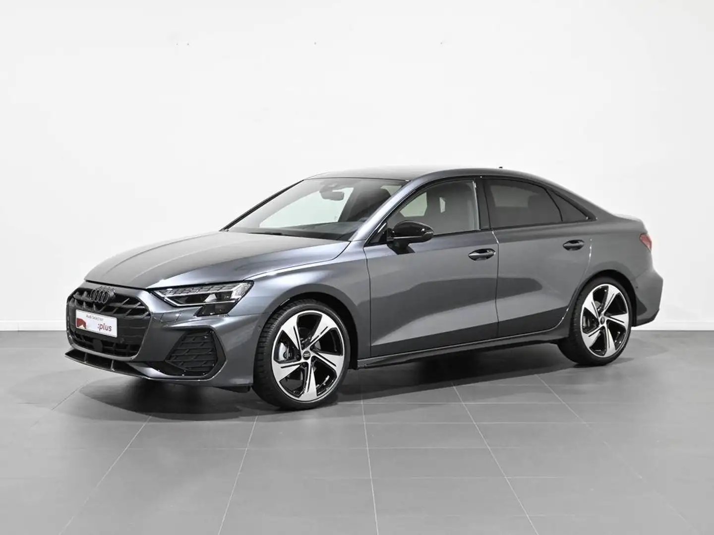 Audi A3 Sedán 35 TFSI Black line edition S tronic Gris - 1