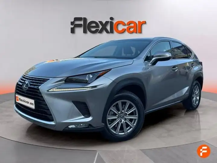 Lexus NX 300h 4x2 Business 2WD 2018, foto 3