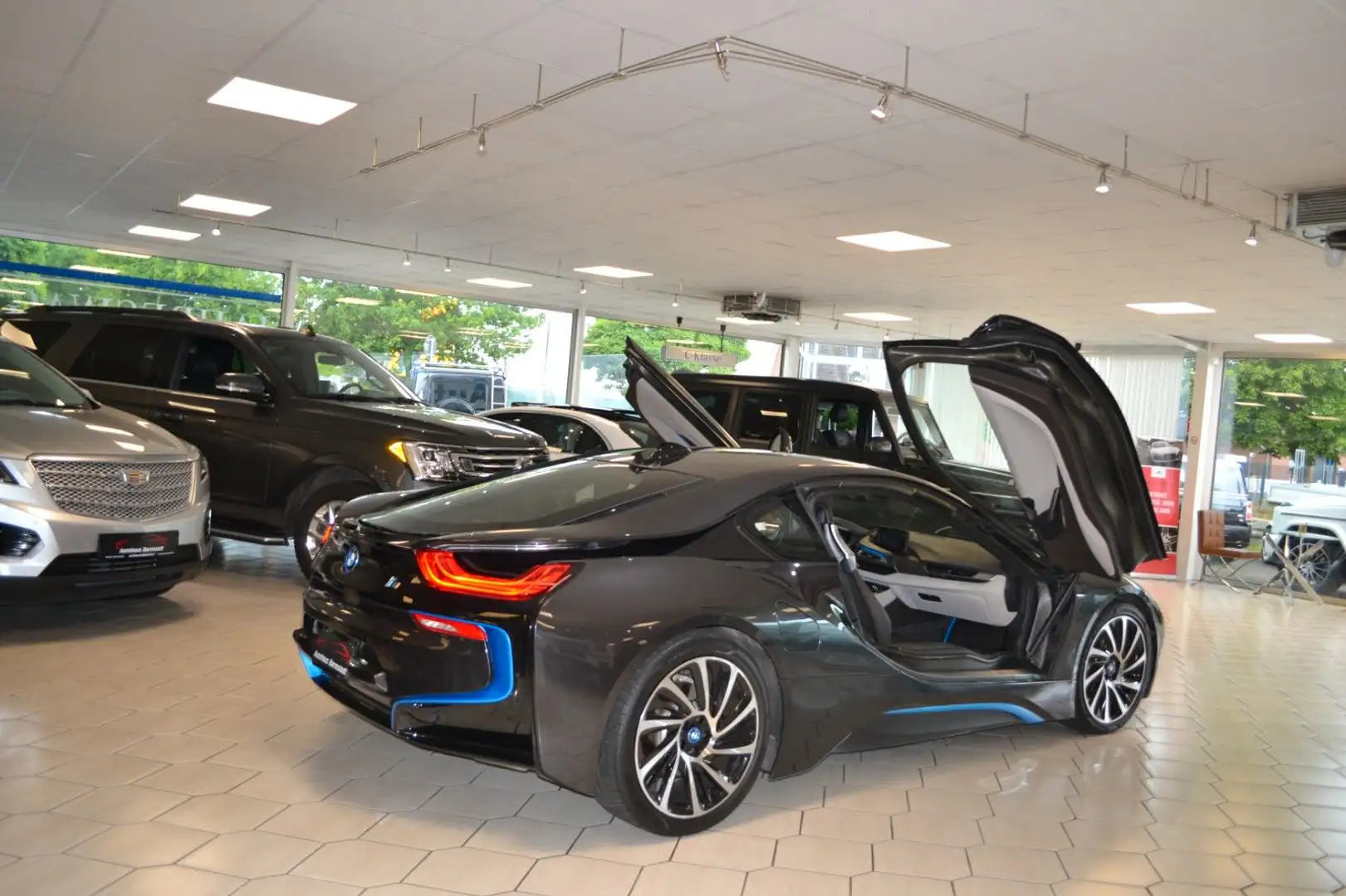 BMW i8 Coupe AWD  - Head Up Schwarz - 2
