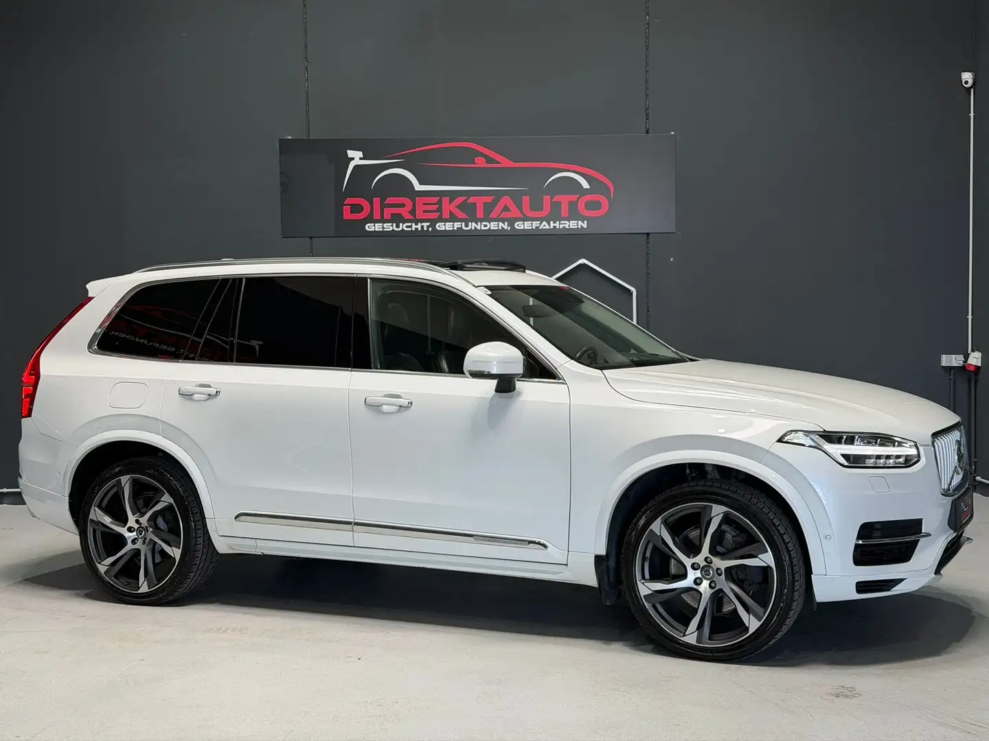 Volvo XC90 Inscription Plug-In Hybrid AWD Weiß - 1