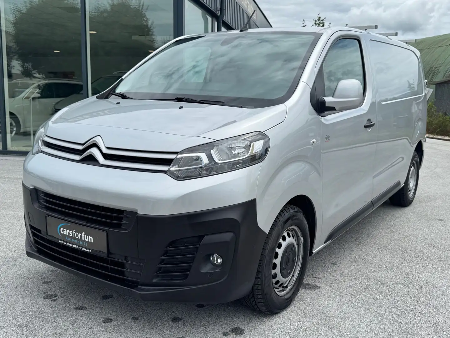 Citroen Jumpy  2.0 BlueHDi 120 FAP Komfort Plus M (EURO 6 Silber - 1