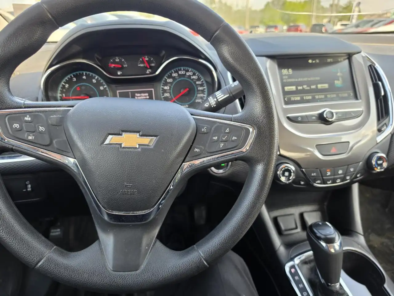 Chevrolet Cruze снимка Chevrolet Cruze