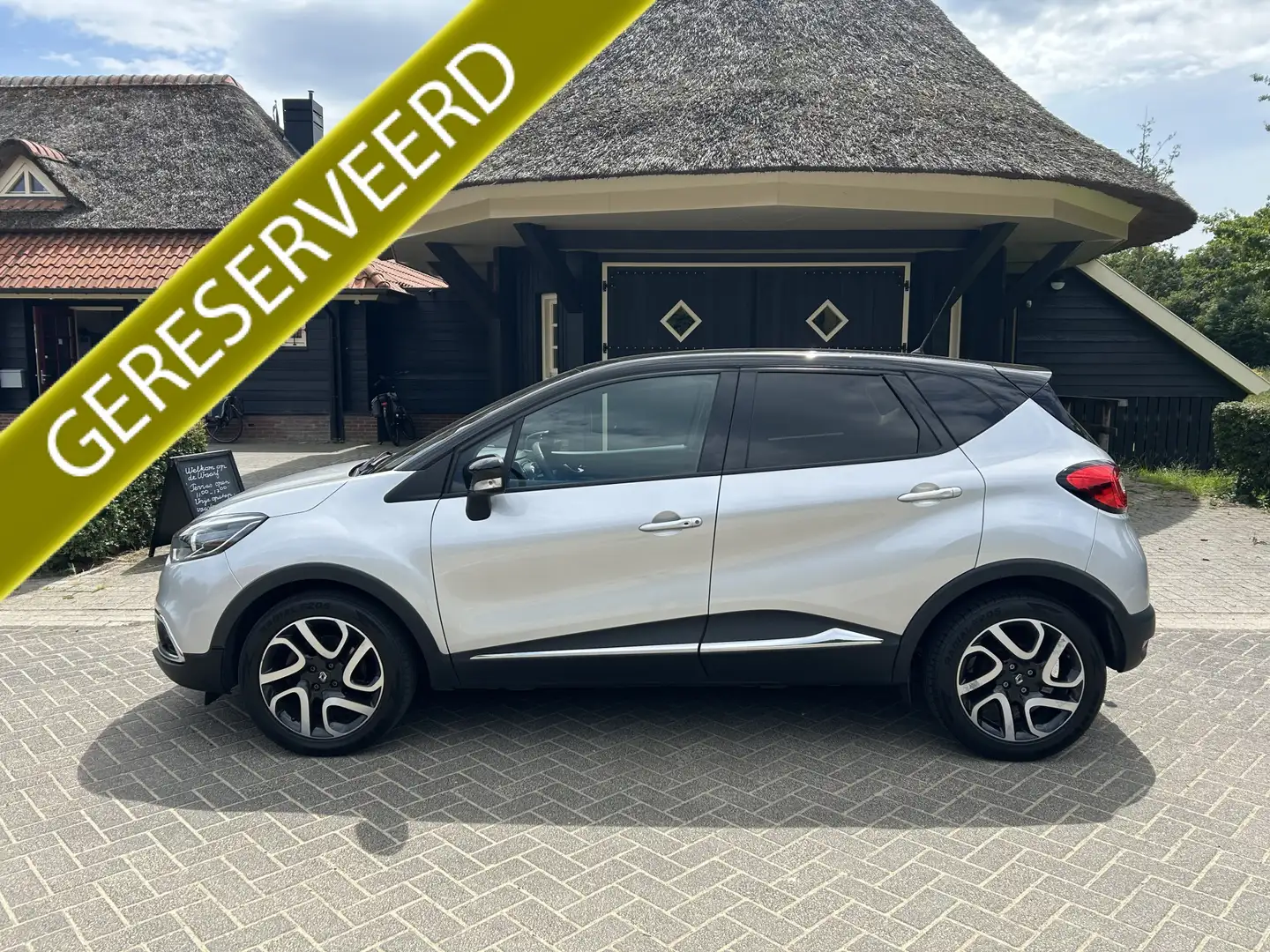 Renault Captur 1.2 TCe Dynamique Pdc Trekhaak Clima Navi Camera k Gri - 1