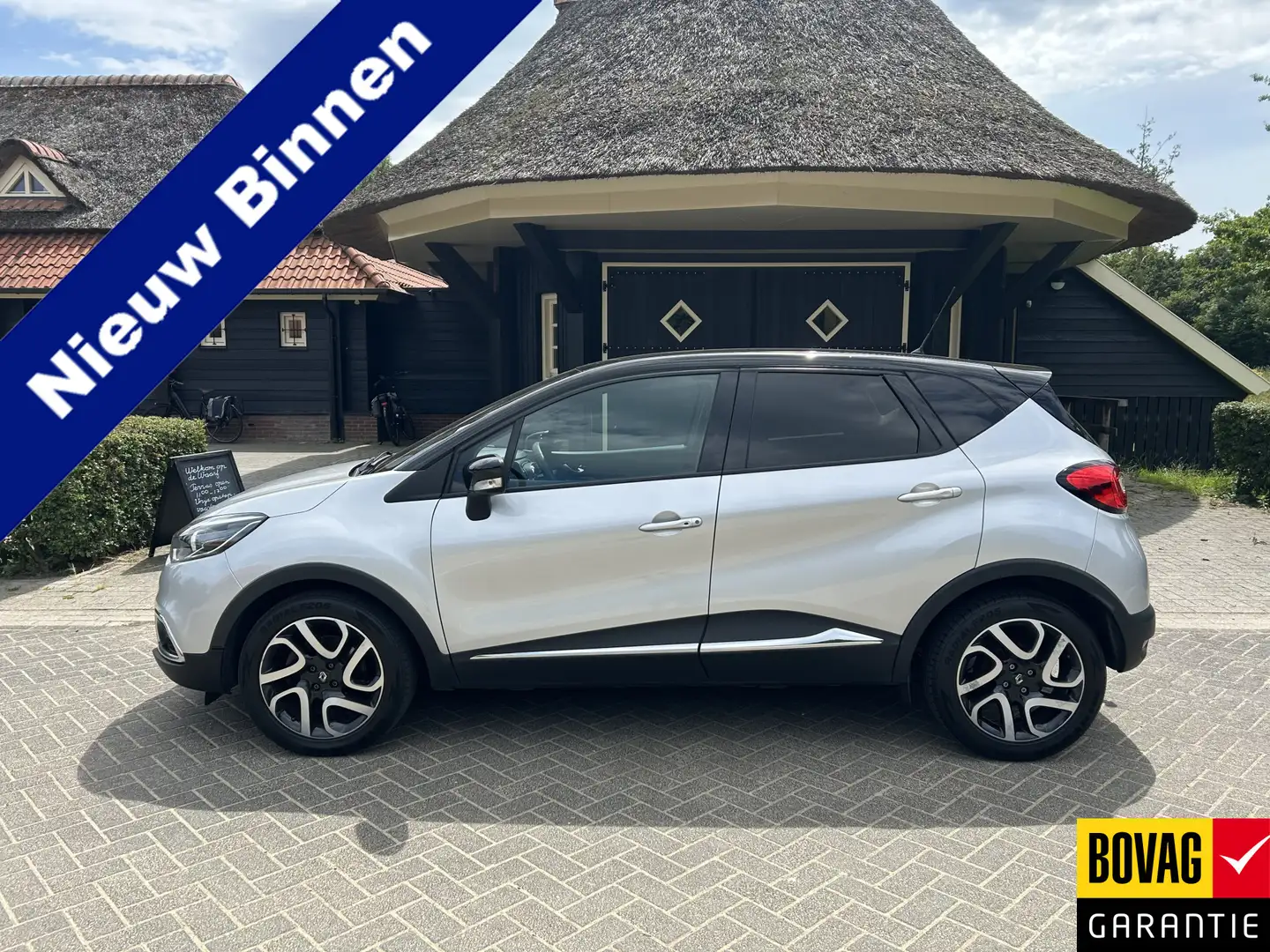 Renault Captur 1.2 TCe Dynamique Pdc Trekhaak Clima Navi Camera k Grijs - 1