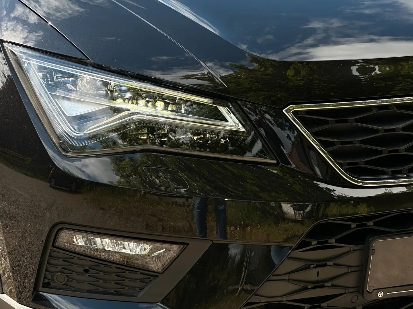 SEAT Ateca Style (LED-TEMPO-BT-SHZ-360° PDC-TOTW-TÜV) Schwarz - 2