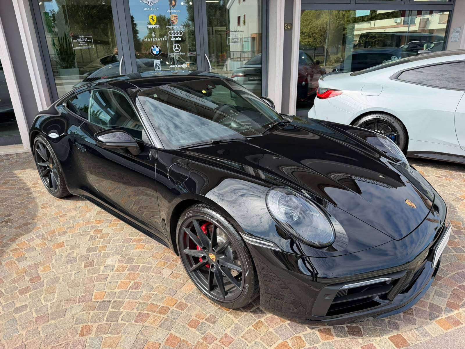 Porsche 992