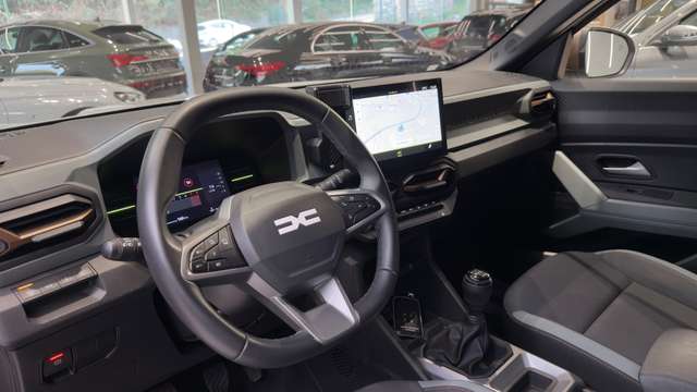 Dacia Duster — photo 12