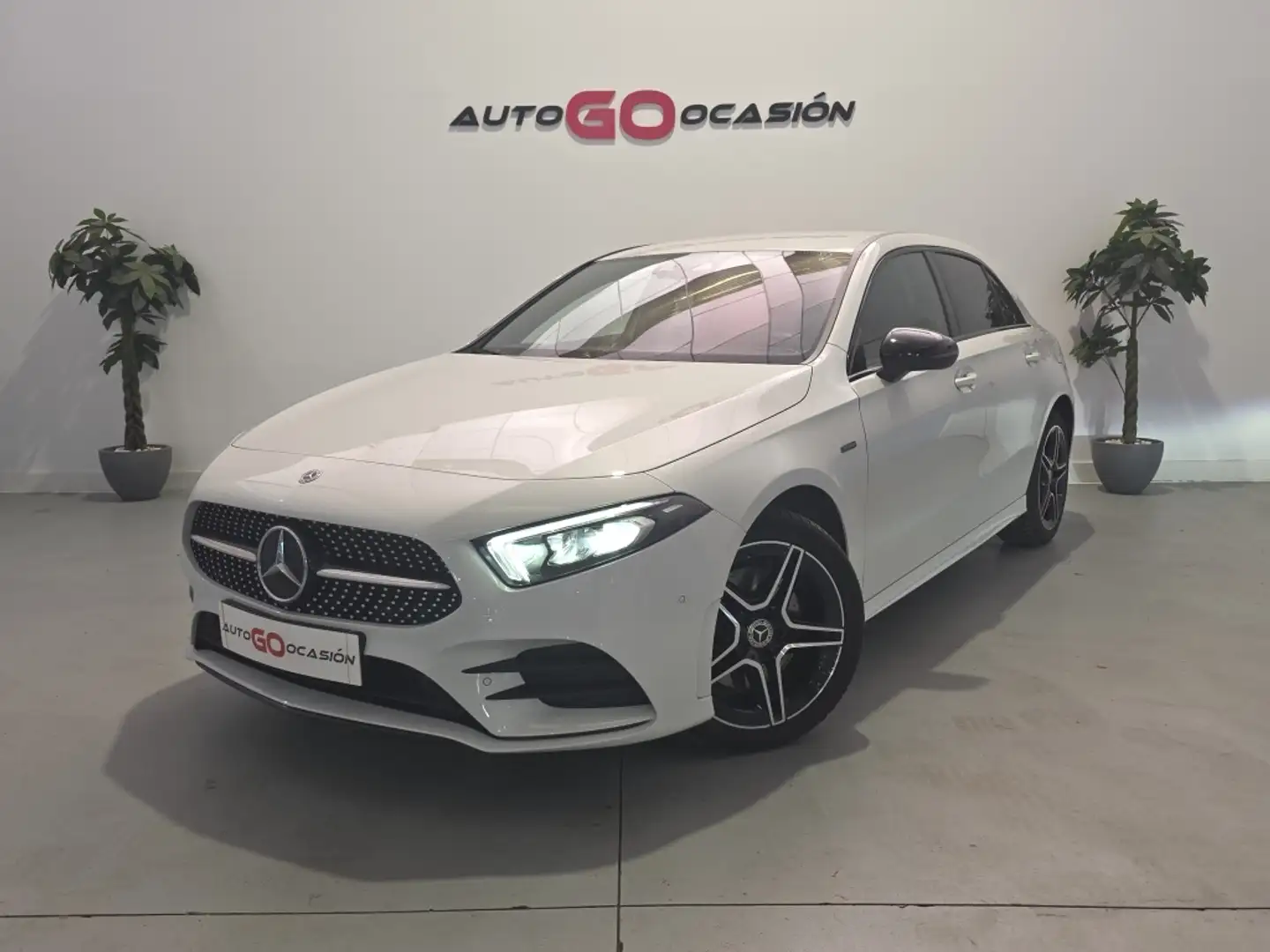 Mercedes-Benz A 250 250e 8G-DCT Blanco - 2