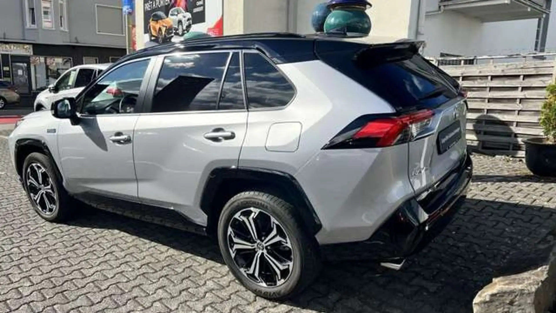 Toyota RAV 4 Plug-in-Hybrid Technik- und Style Paket - 2