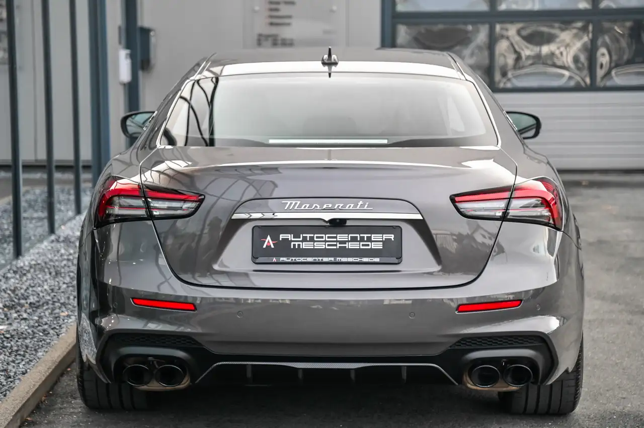 Maserati Ghibli 2021 — фото 29