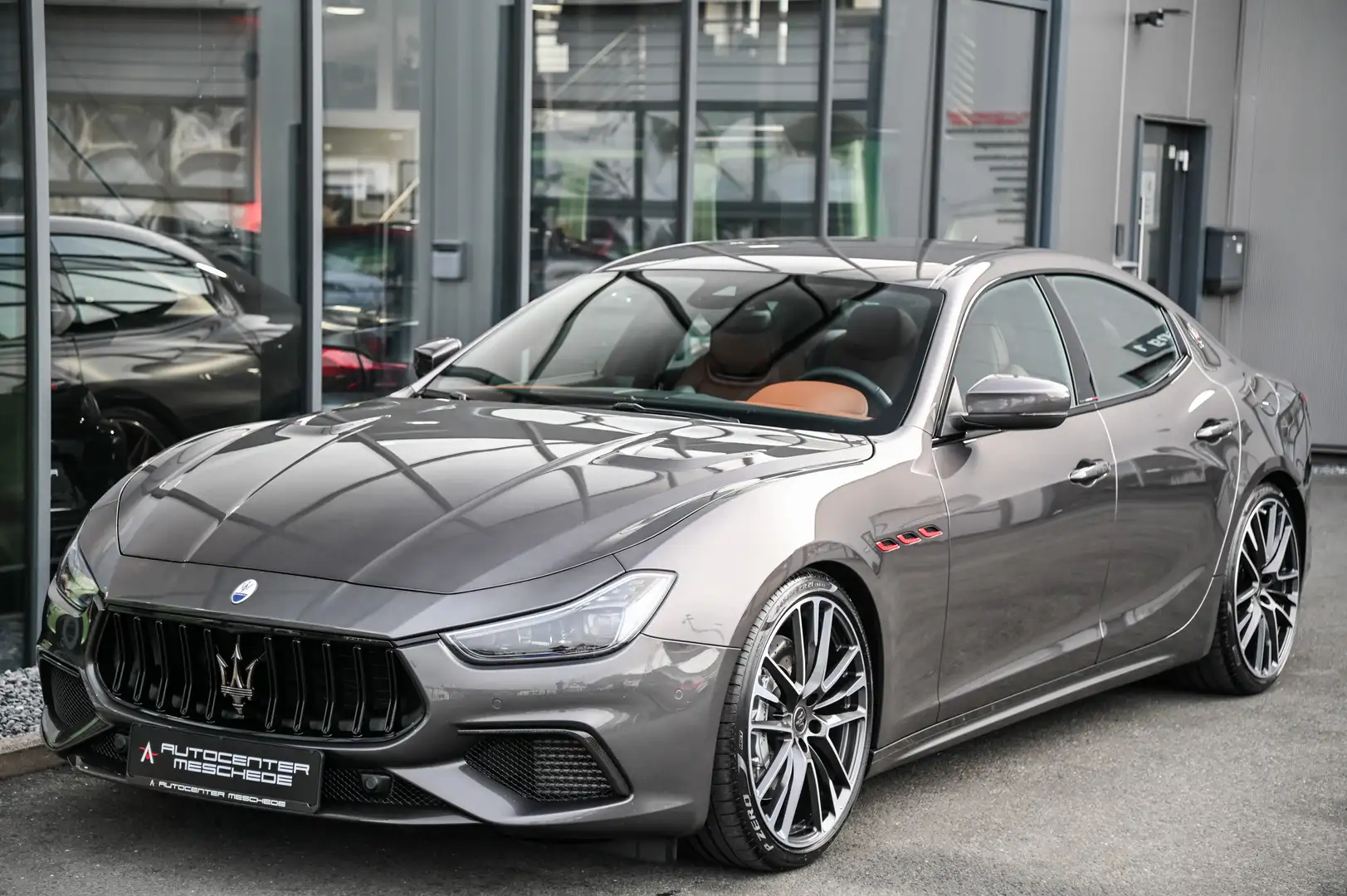Maserati Ghibli Trofeo 3.8 V8 Carbon-Pack* Bowers&Wilkins Gris - 2