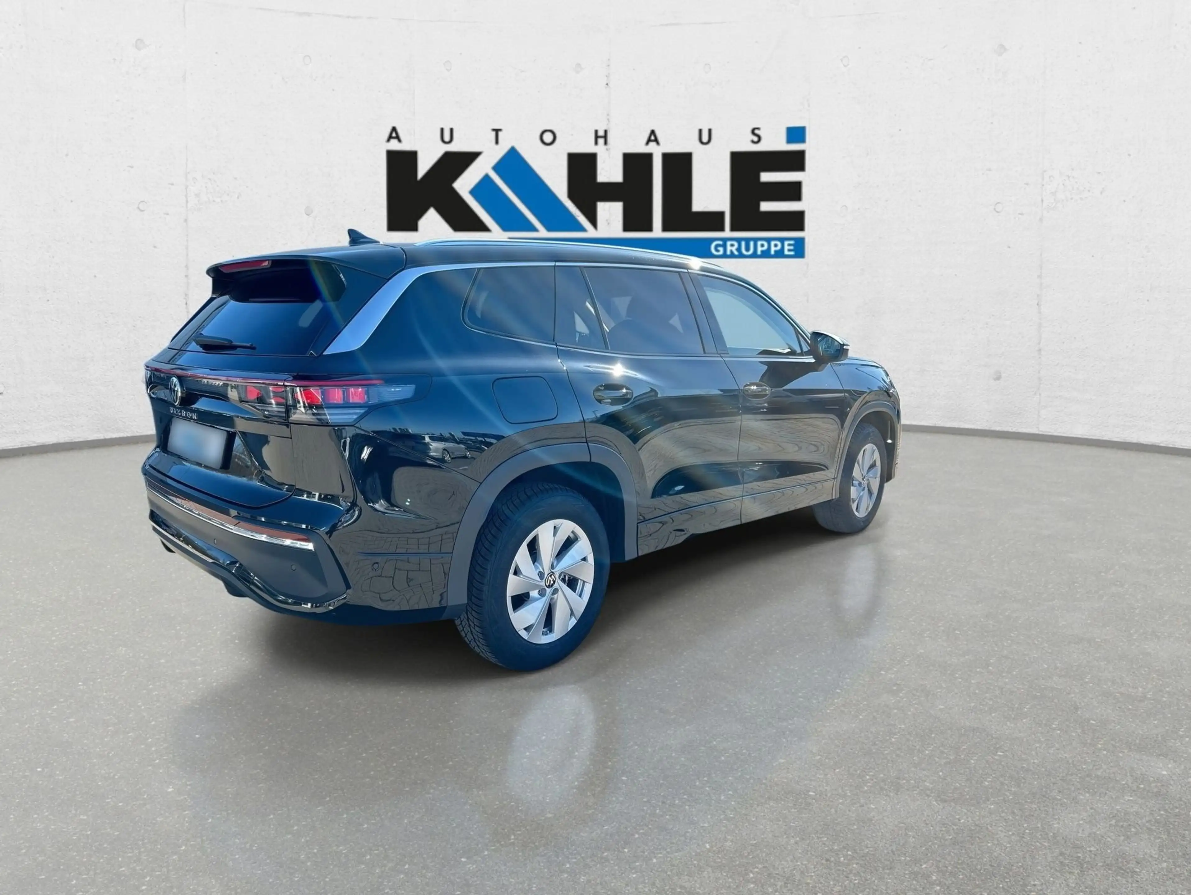 Volkswagen Tayron Elegance 2.0 l TDI DSG CarPlay Pano ACC — photo 7