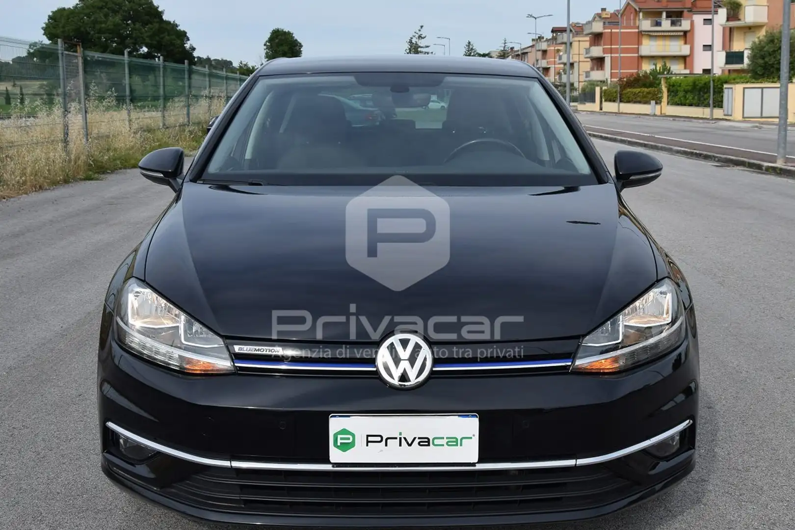 Volkswagen Golf Golf 1.5 TGI DSG 5p. Executive BlueMotion Technolo Zwart - 2