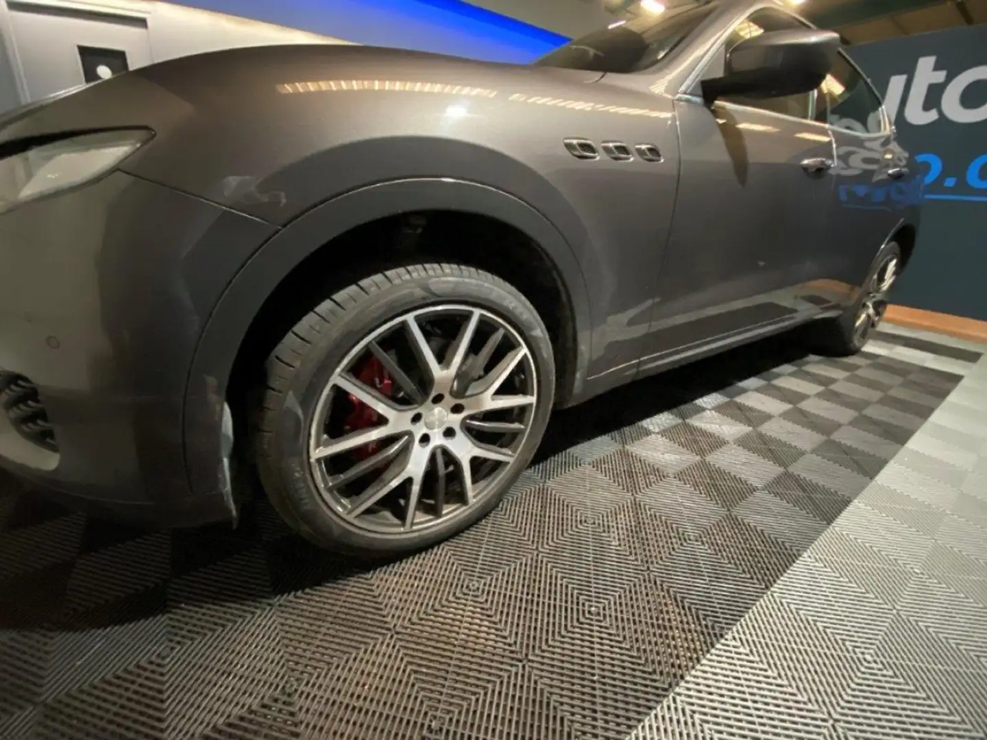 Maserati Levante 3.0 V6 Bi-Turbo 430 SQ4 - 2