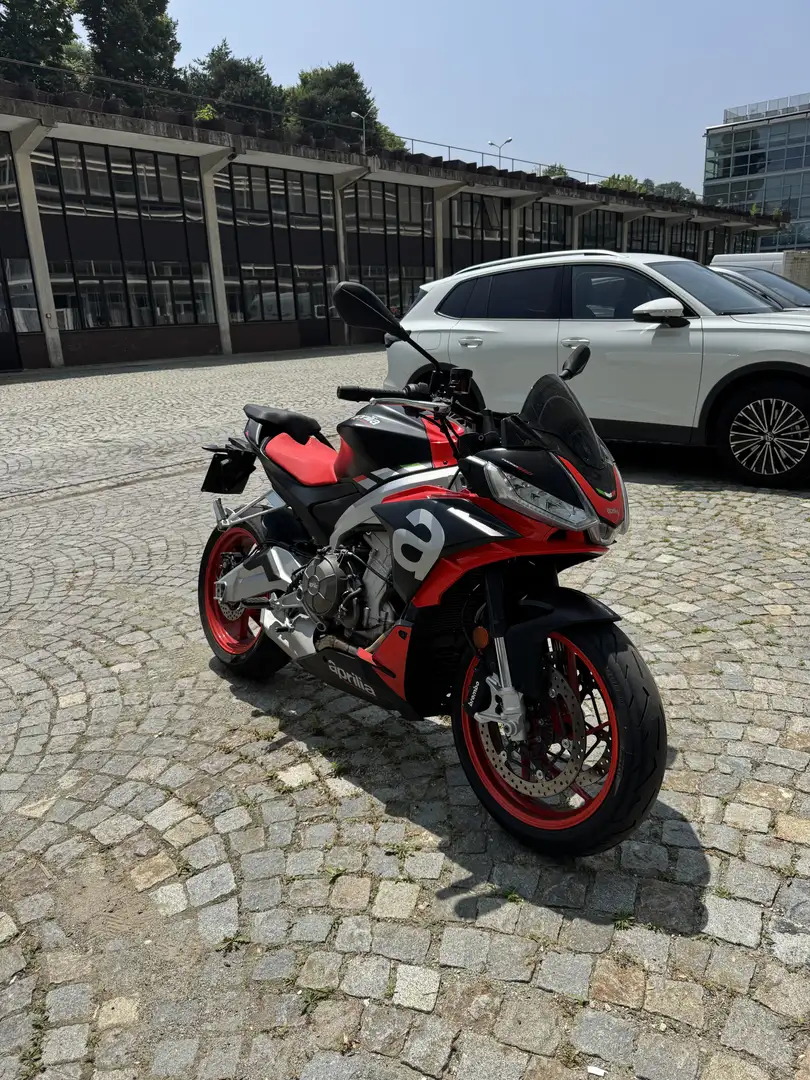 Aprilia Tuono - 2