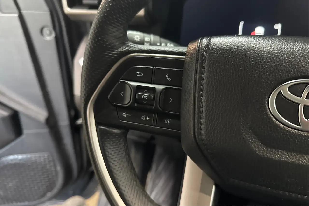 Toyota Tacoma снимка Toyota Tacoma
