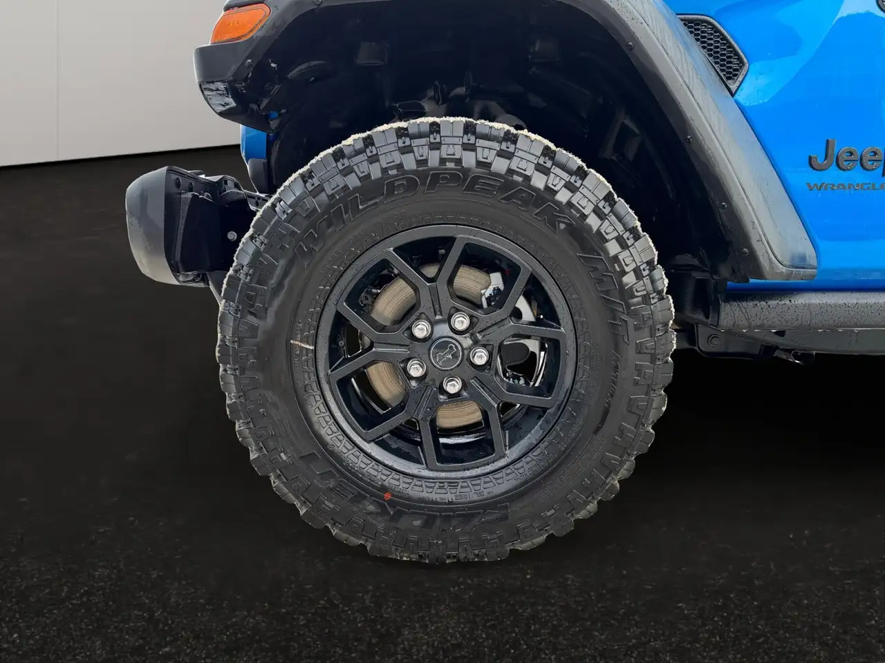 Jeep Wrangler снимка Jeep Wrangler