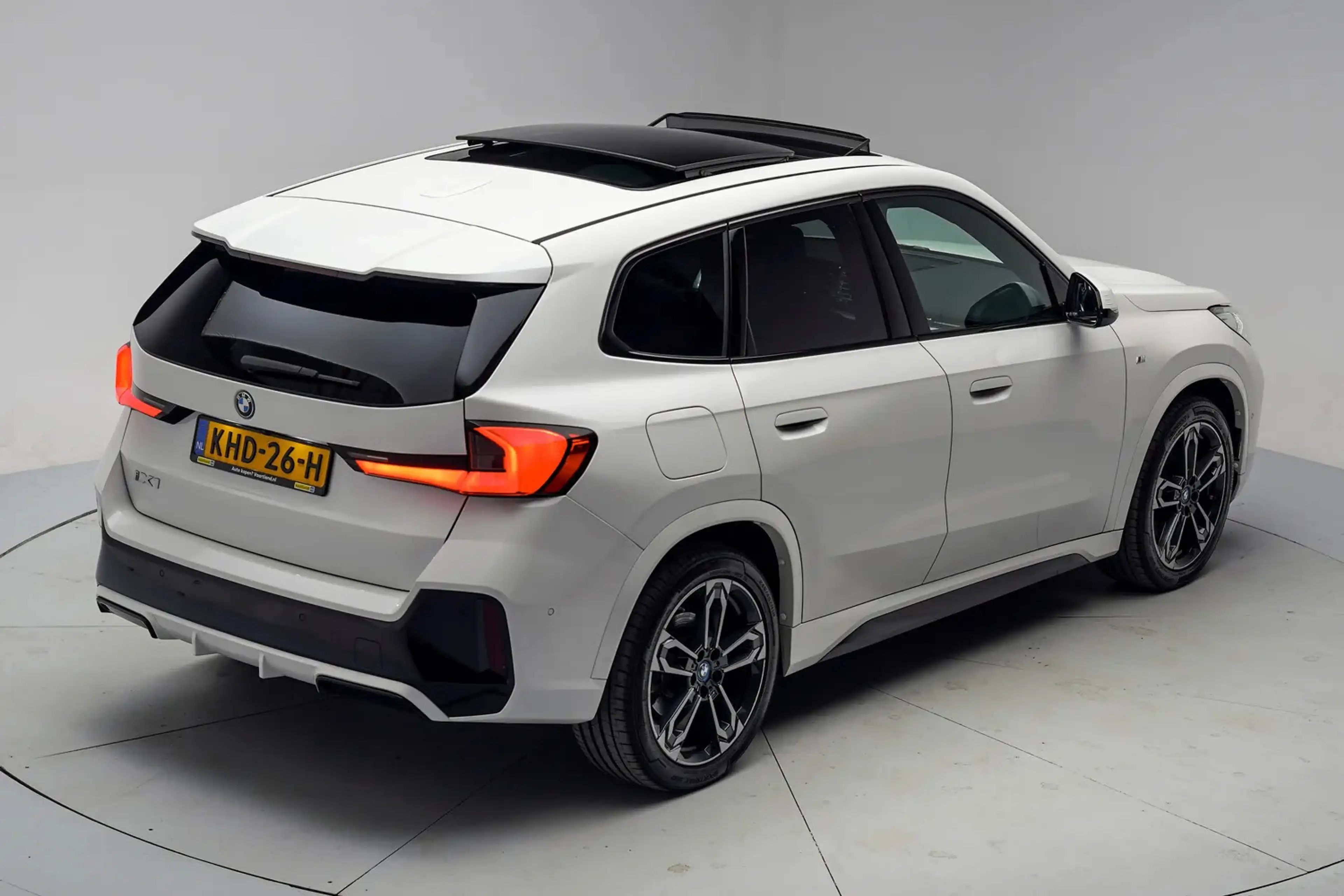 BMW iX1 xDrive30 M Sport [ Panorama Stuur-&Stoelverwarming — photo 15