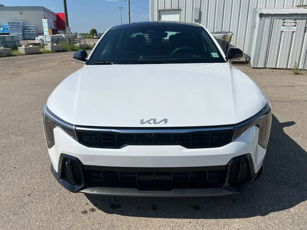 Kia K4 снимка Kia K4