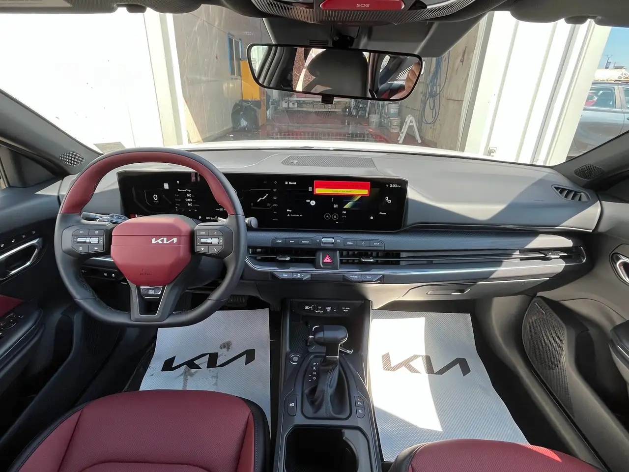 Kia K4 снимка Kia K4