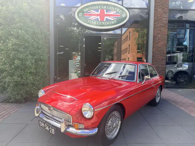 MG MGC GT