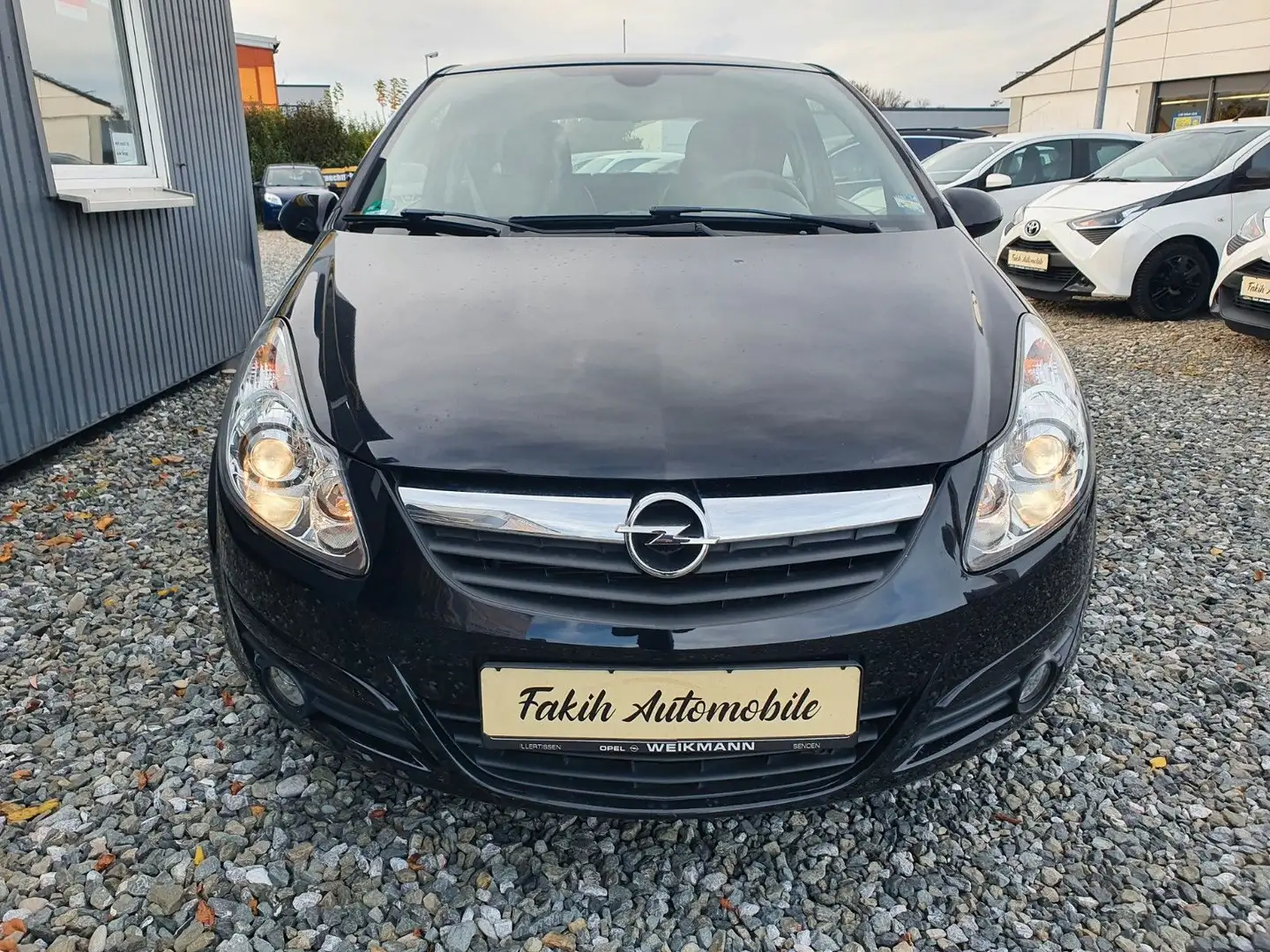 Opel Corsa D Innovation Teilleder Tempom.AUX-IN Klima Zwart - 2