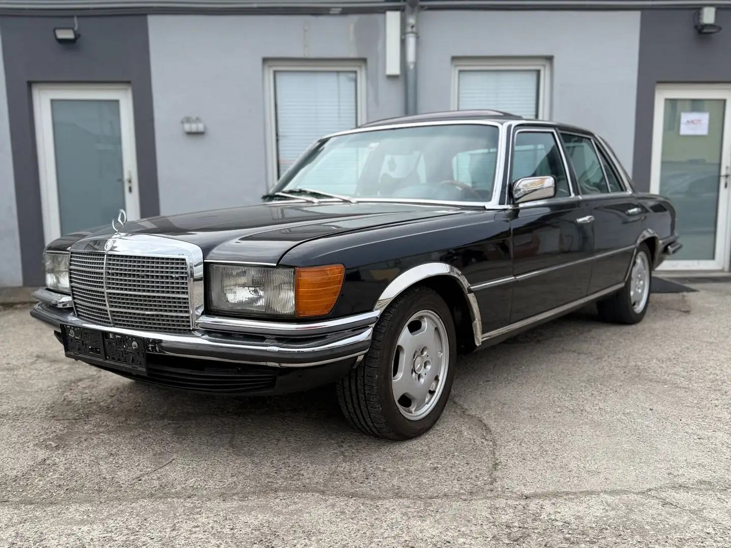 Mercedes-Benz S 280 SE W116E28| Schiebedach Negro - 1