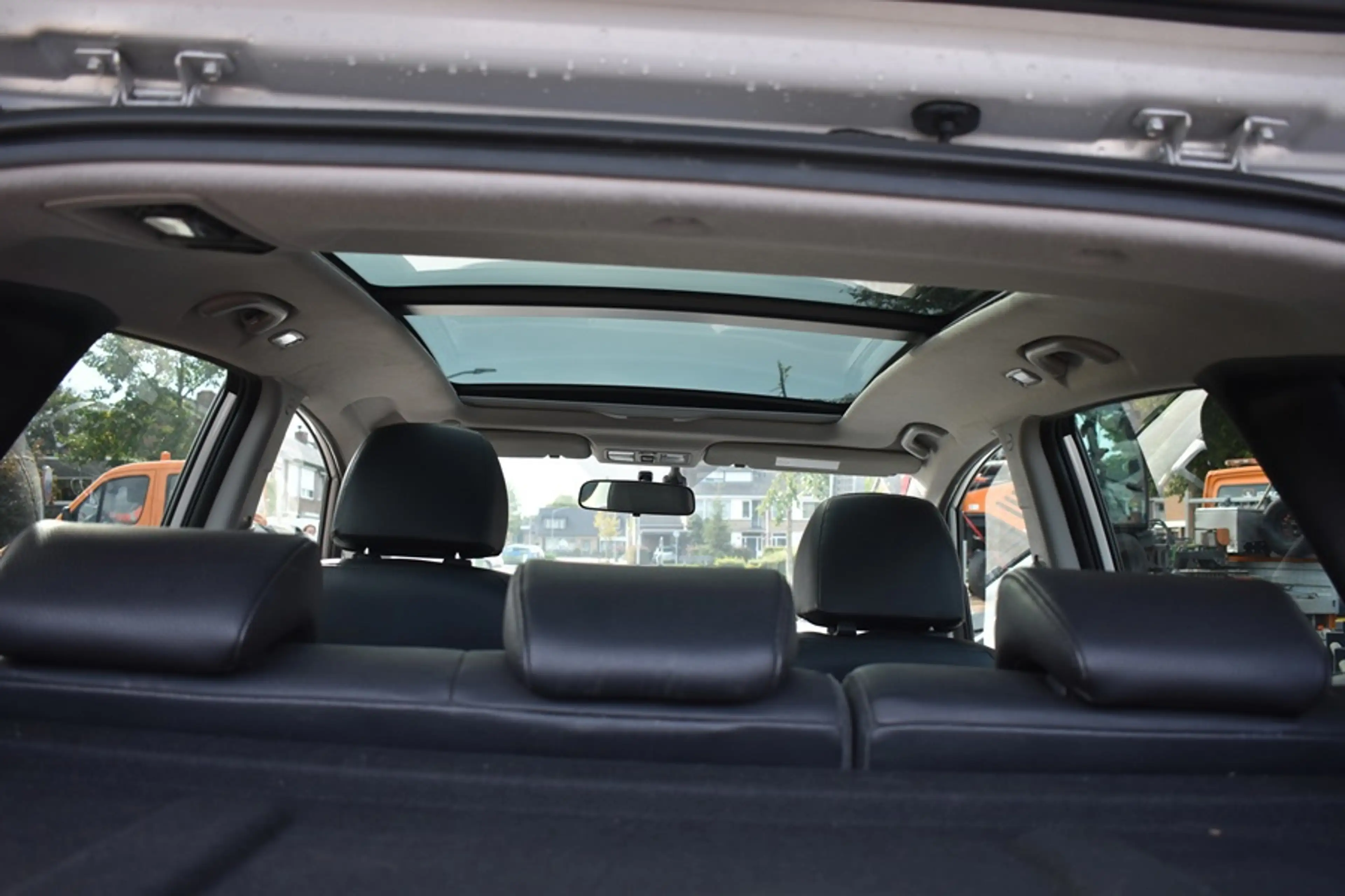 Hyundai iX20 1.6i i-Catcher Automaat/Pano dak/leder bekl/camera — photo 5