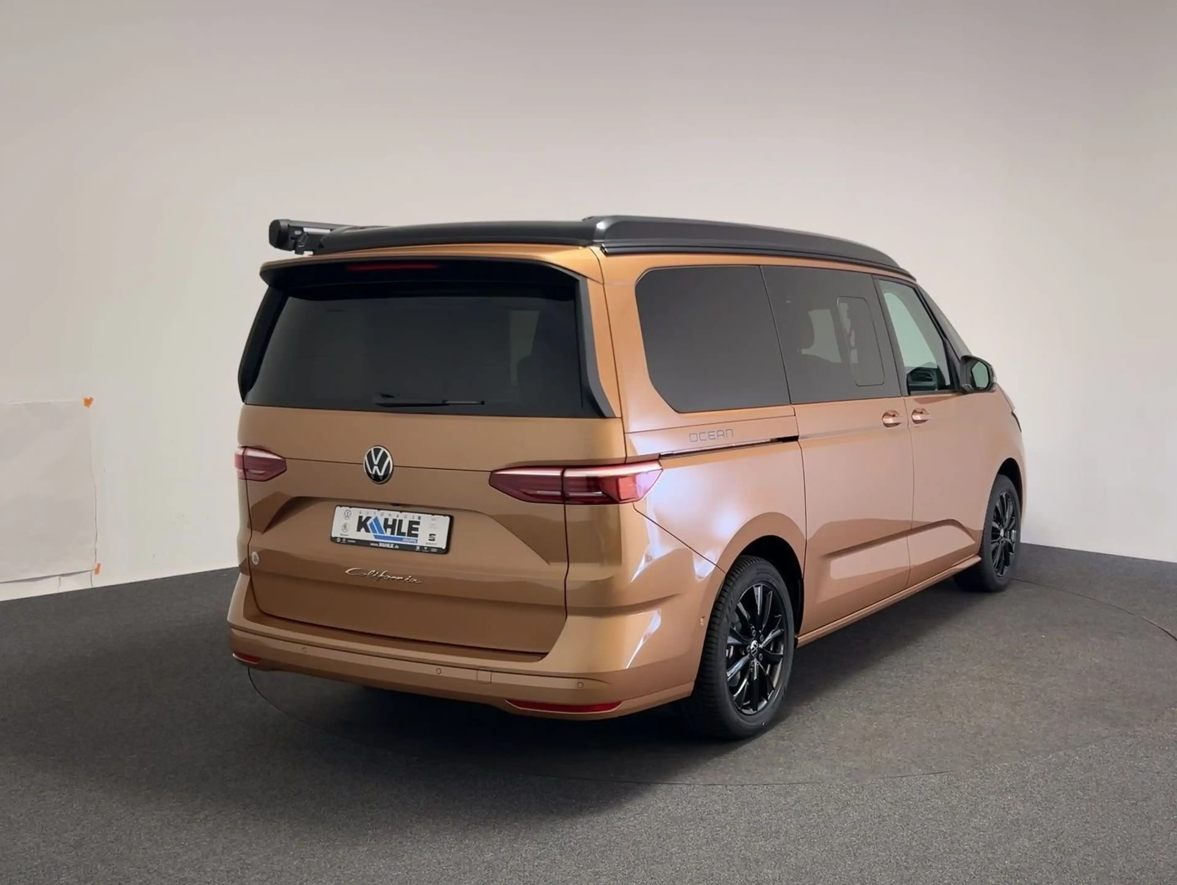 Volkswagen T7 California Ocean 2.0 TDI DSG — photo 7