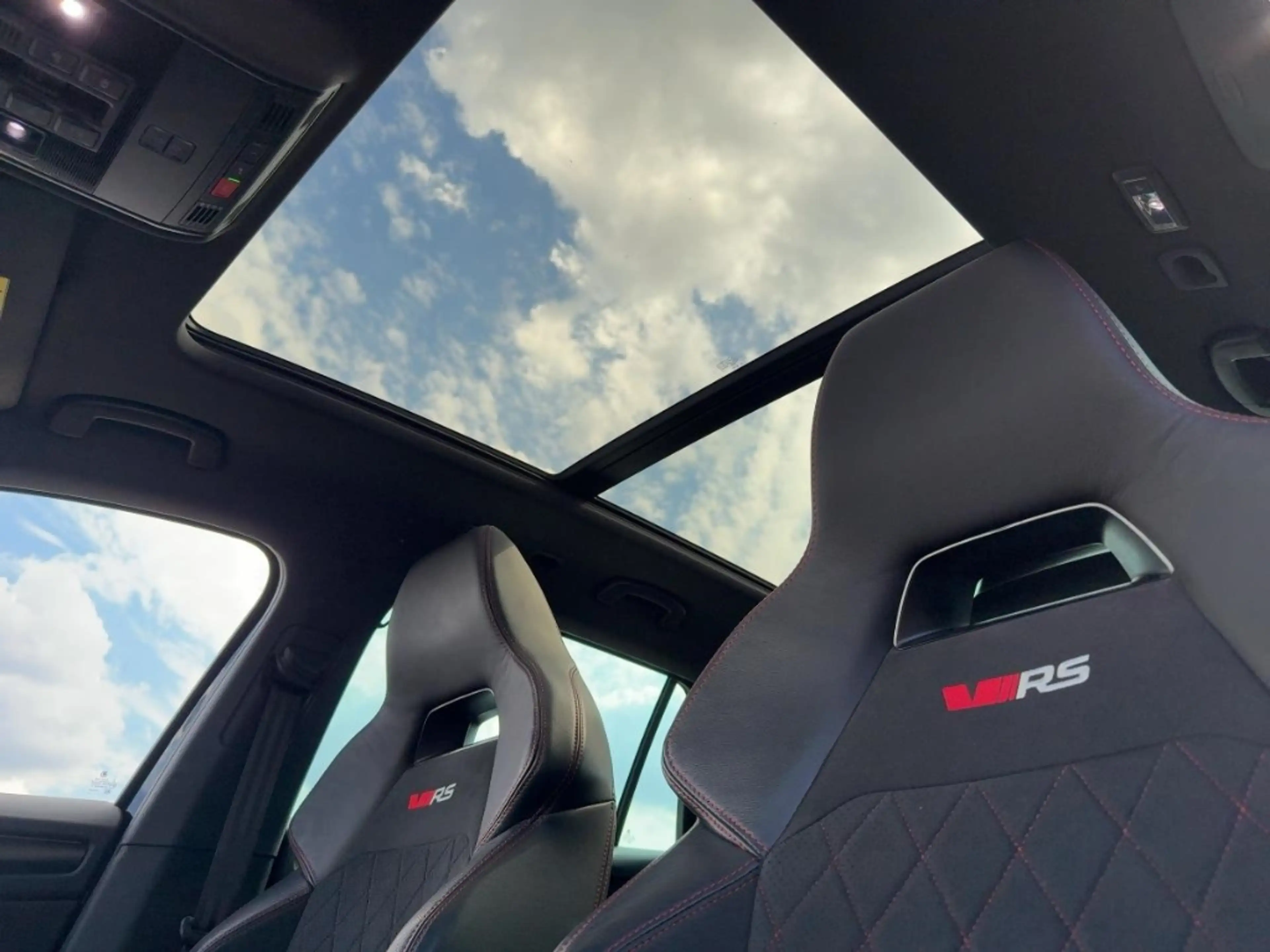 Skoda Kodiaq RS 4x4 LED Navi AHK Pano El. Heckklappe — photo 14