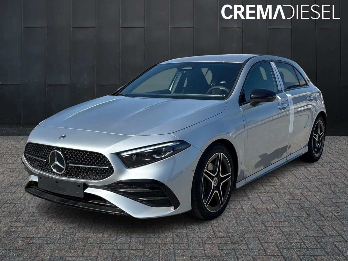 Mercedes-Benz A 180 AMG Line Advanced Plus Auto Argento - 1