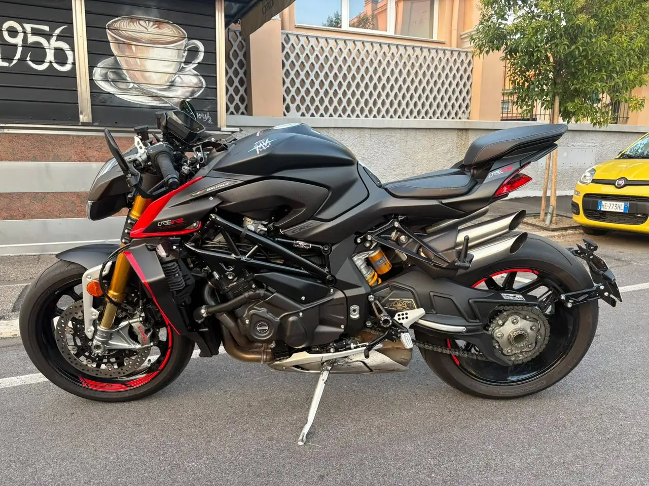 MV Agusta Brutale