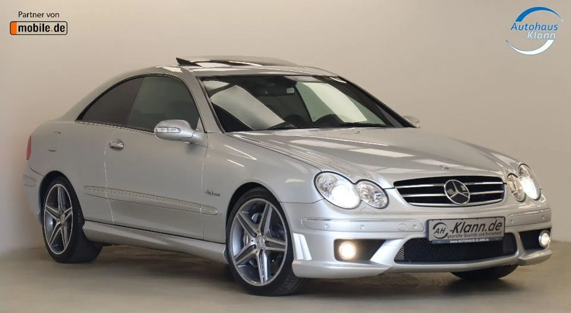 Mercedes-Benz CLK 63 AMG 6.2 481PS 7G Coupe ACC H&K KEYLESS Silber - 1