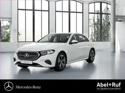 Mercedes-Benz E 200 AVANTGARDE+LED+Kamera+Pano+CarPlay+LrHz