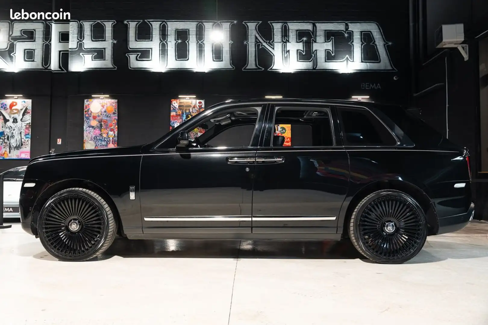 Rolls-Royce Cullinan 6.8 V12 BITURBO 571 2ème Main Malus Payé Toit ouvrant panoramique HUD ACC 360° Schwarz - 2