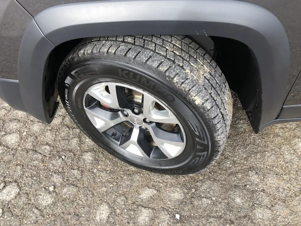 Jeep Cherokee photo Jeep Cherokee