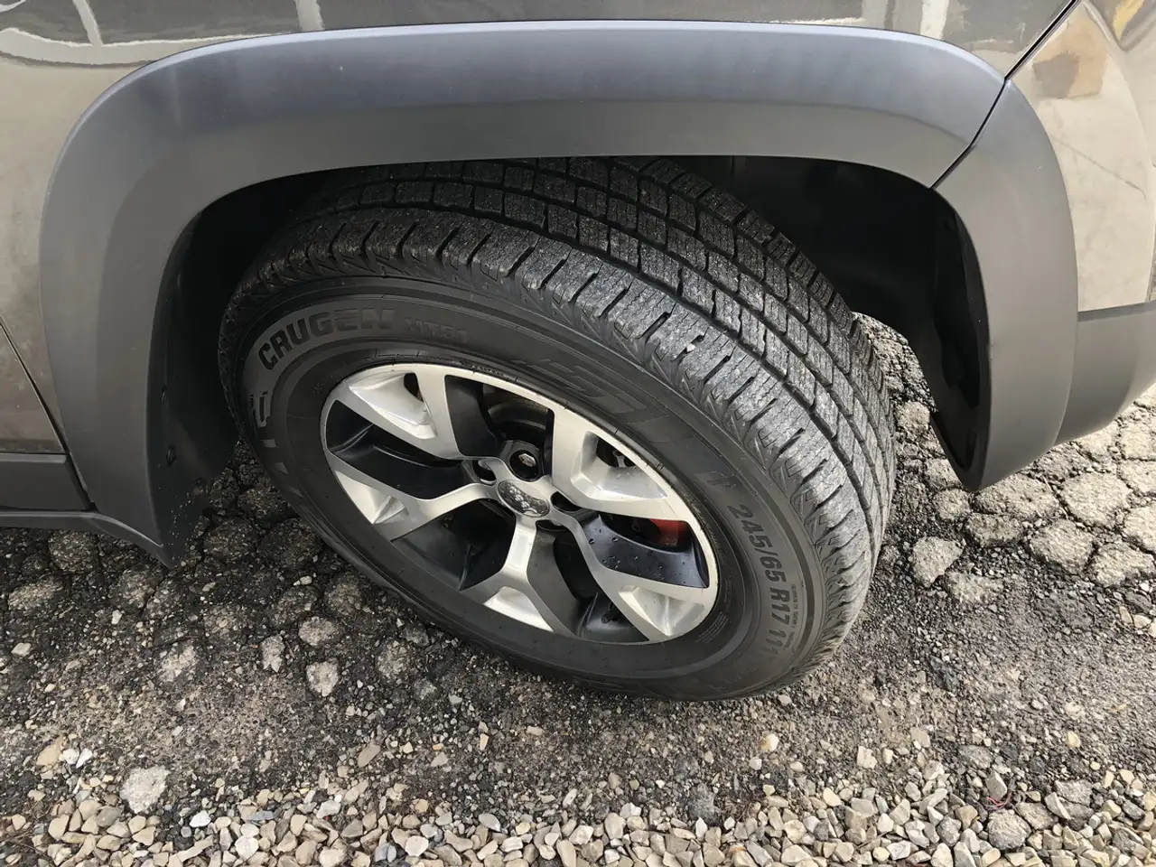 Jeep Cherokee photo Jeep Cherokee