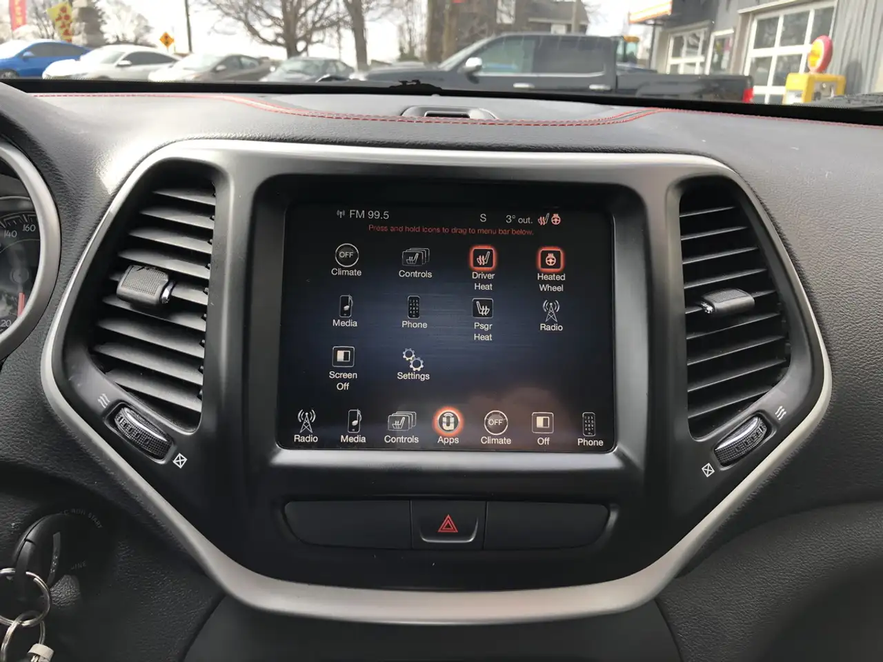 Jeep Cherokee photo Jeep Cherokee