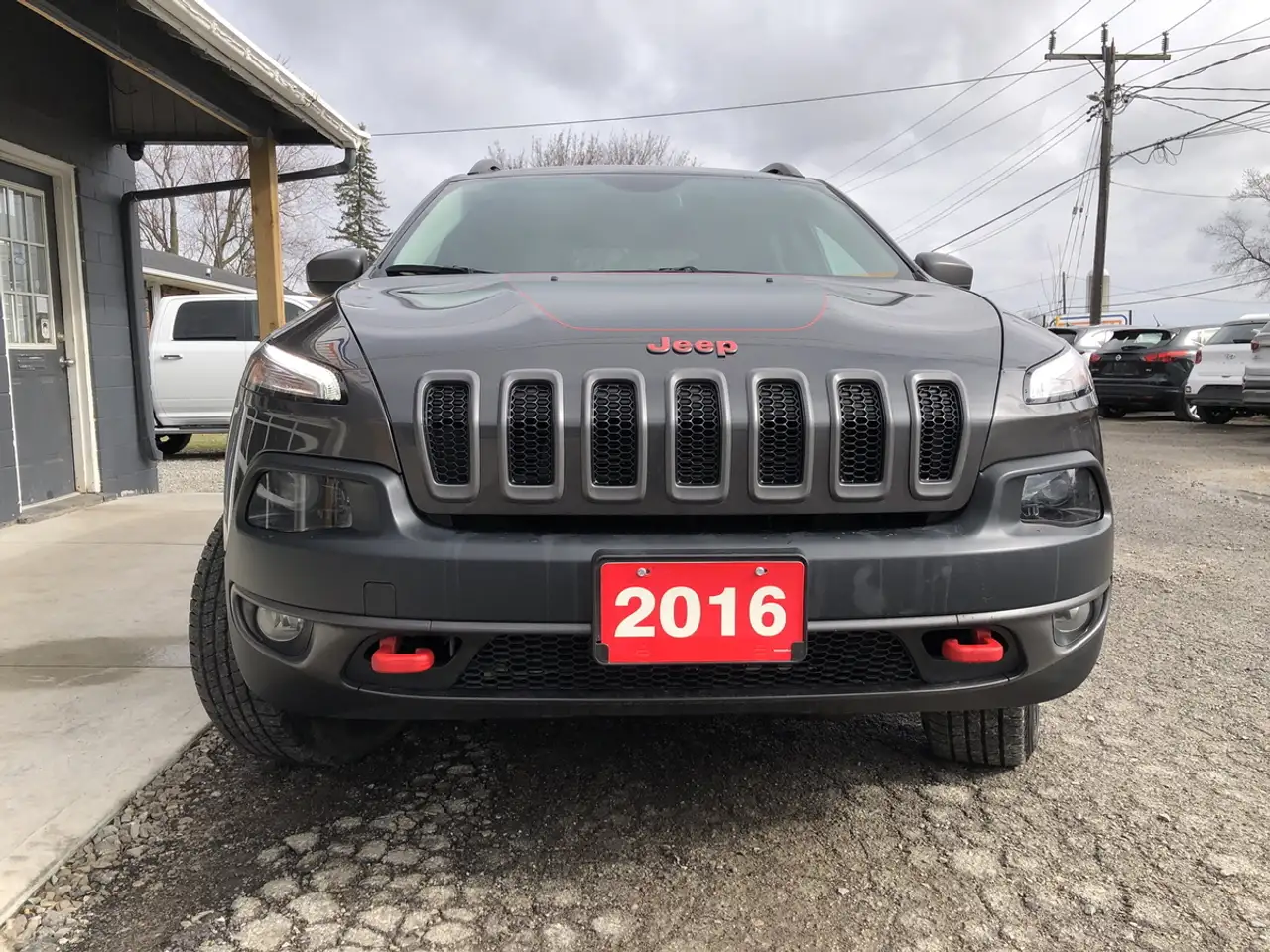 Jeep Cherokee photo Jeep Cherokee