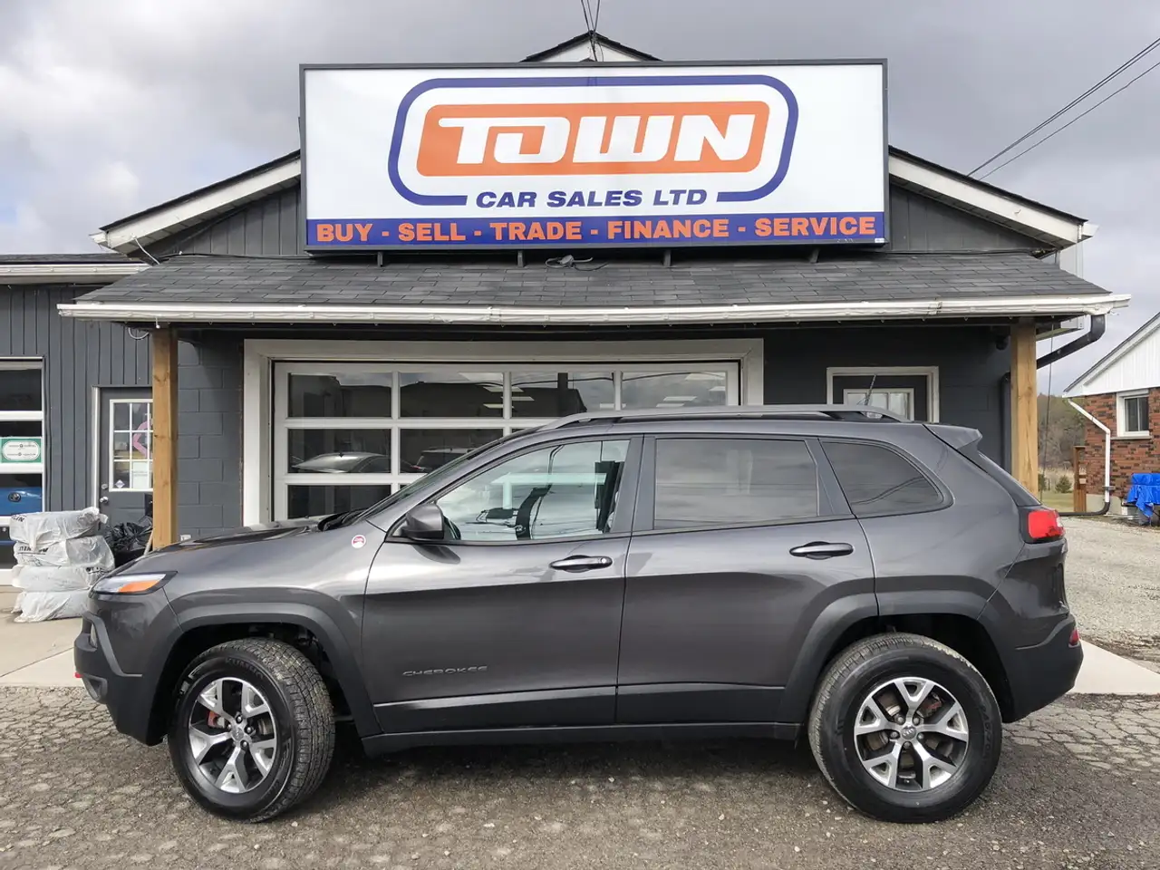 Jeep Cherokee photo Jeep Cherokee