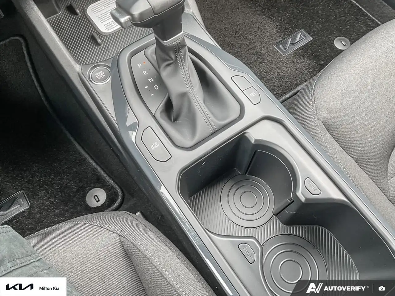 Kia K4 снимка Kia K4