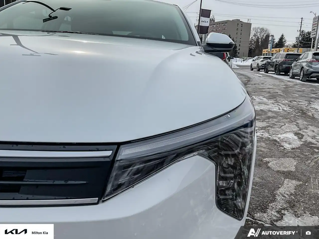 Kia K4 снимка Kia K4