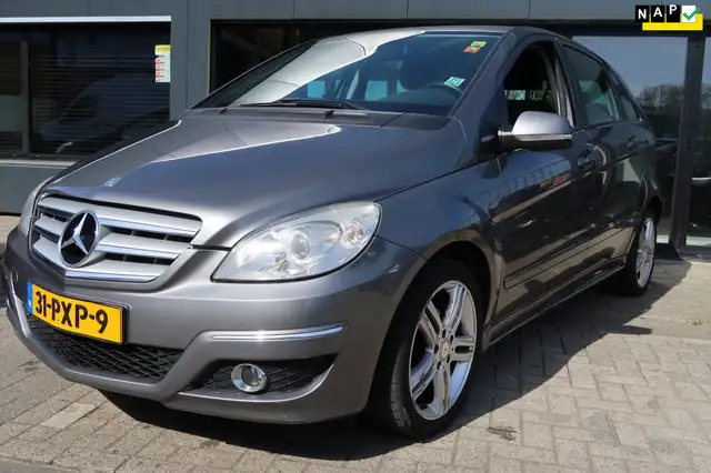 Mercedes-Benz B 160 BlueEFFICIENCY Business Class