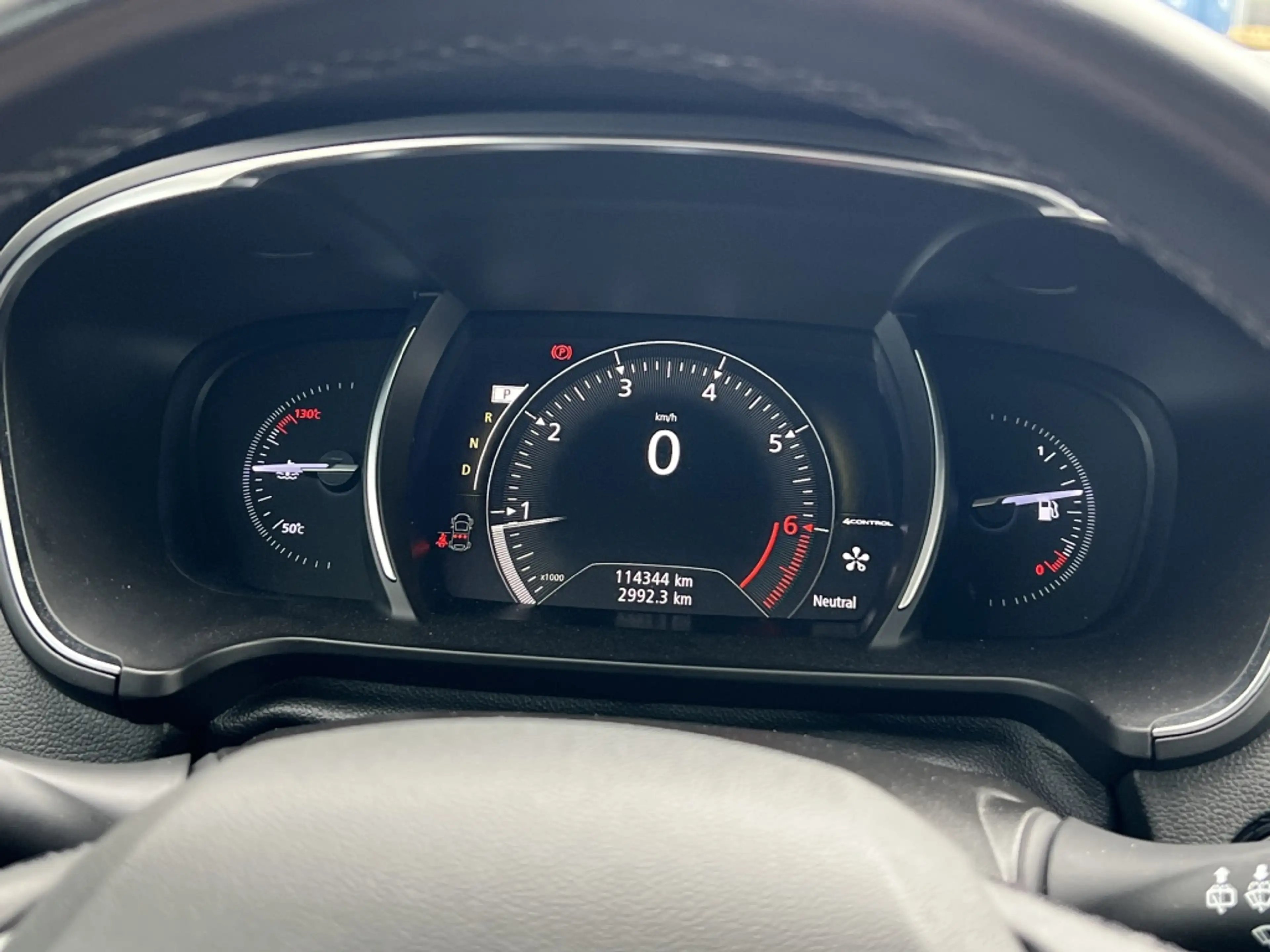 Renault Talisman Estate 1.8 TCe Intens — photo 11