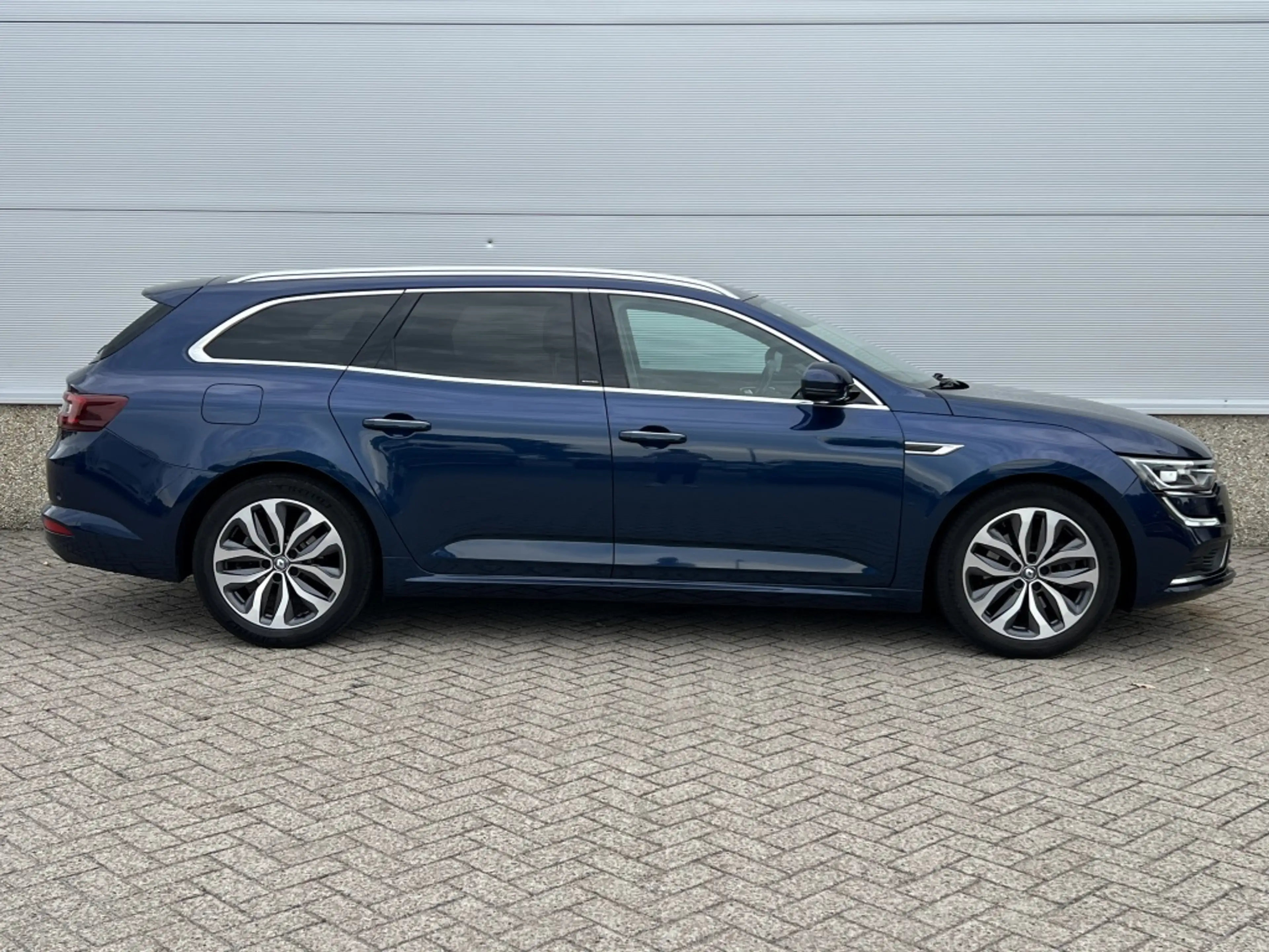 Renault Talisman Estate 1.8 TCe Intens — photo 3