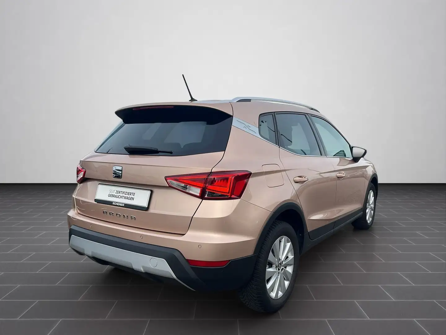 SEAT Arona Xcellence 1.0TSI 116PS DSG PDC TEMP BLUE Braun - 2