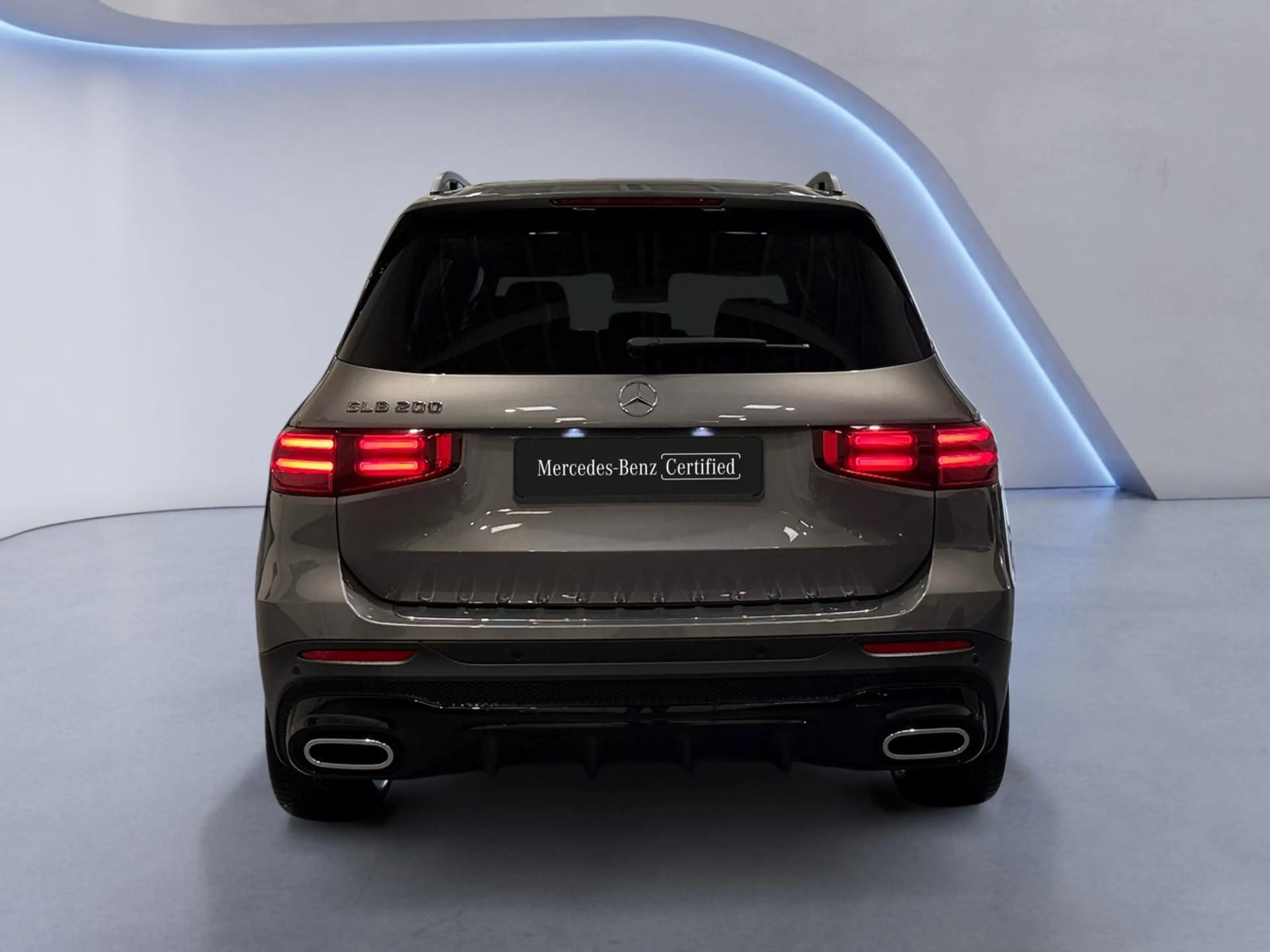 Mercedes-Benz GLB 200 AMG Line — photo 4