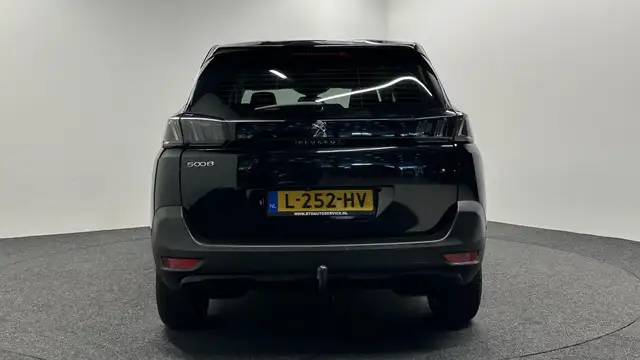 Peugeot 5008 view 7