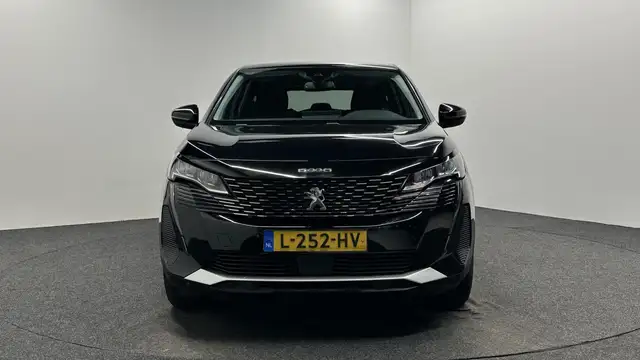 Peugeot 5008 view 6